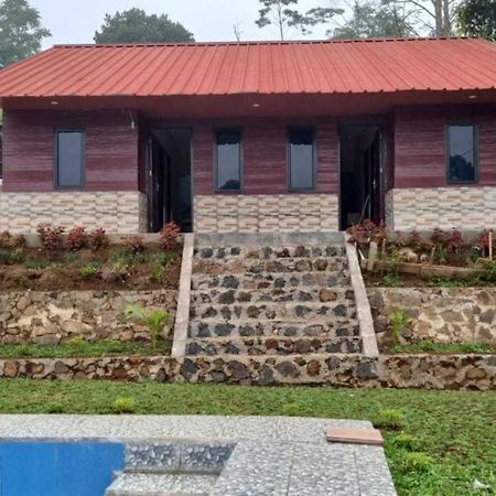 Express O 91843 Bbs Villa Ciater Bandung Ngoại thất bức ảnh