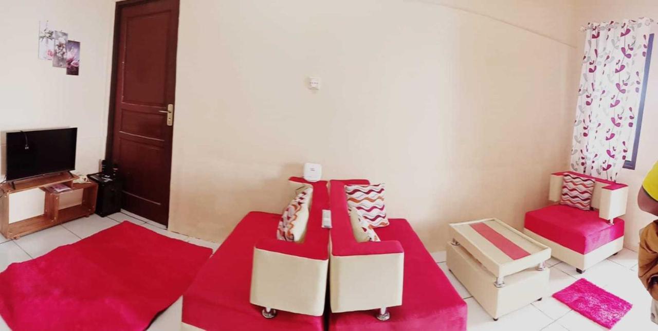 Express O 91843 Bbs Villa Ciater Bandung Ngoại thất bức ảnh
